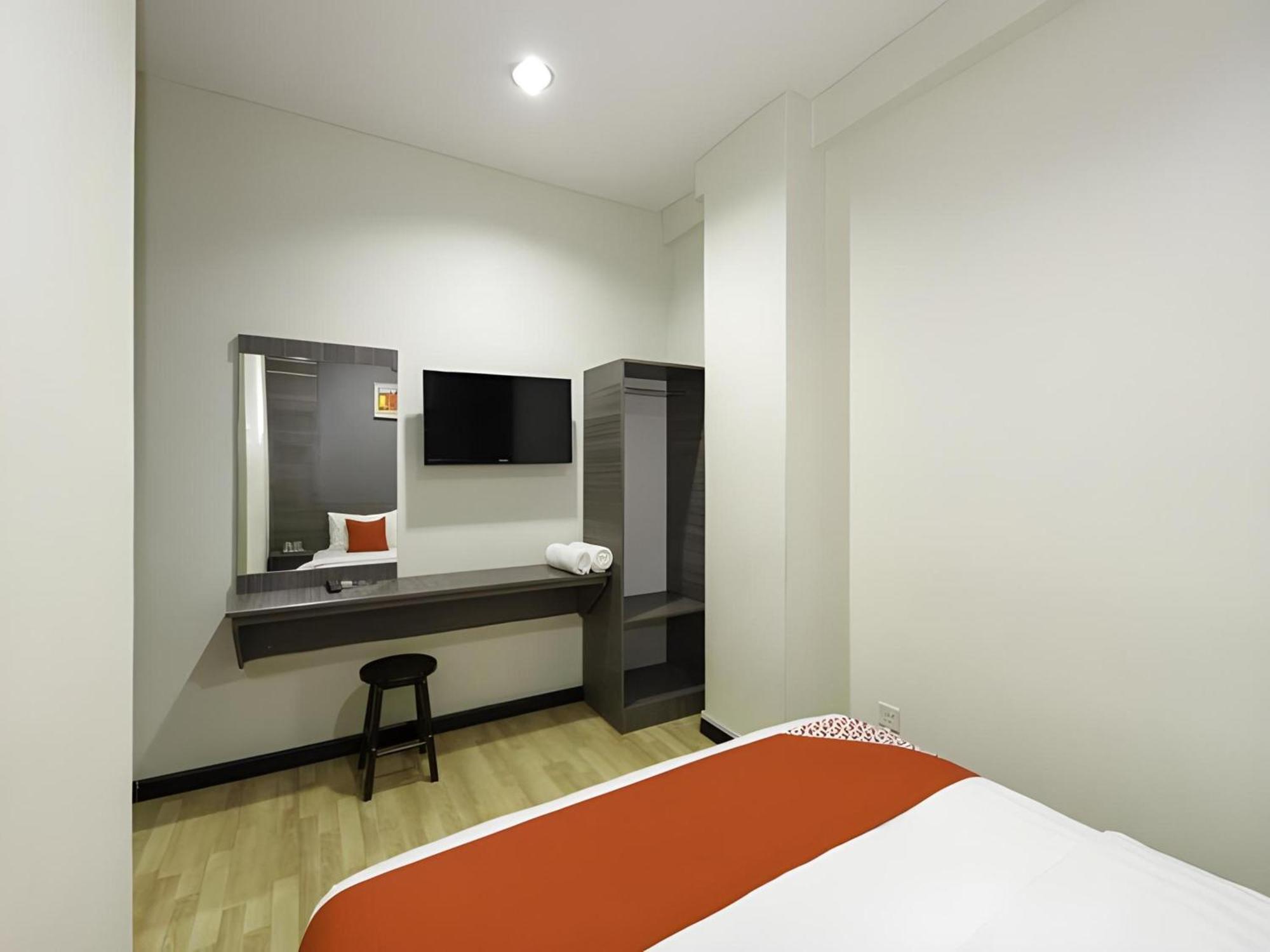 Capital O 812 Hotel Smc Seksyen 13 Shah Alam Exterior foto
